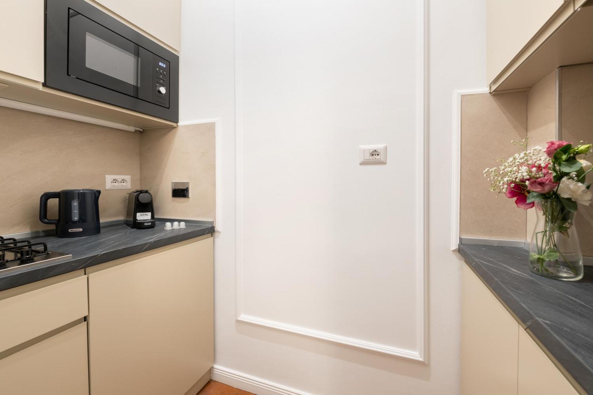 White Flat Termini Apartment Rome Exterior photo